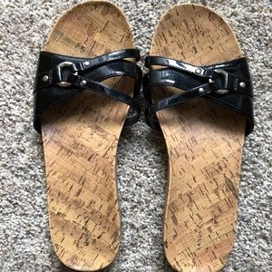Lands End Sandal Black Size 9